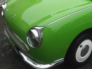 Car restoration service